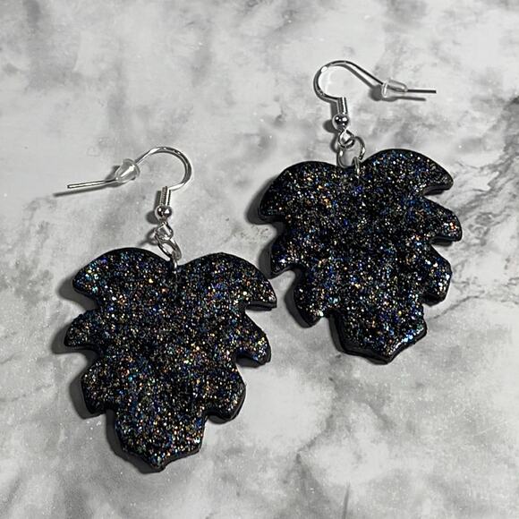 Handcrafted Black Tropical Leaf Earrings With Holographic Glitter NWOT - Picture 1 of 5
